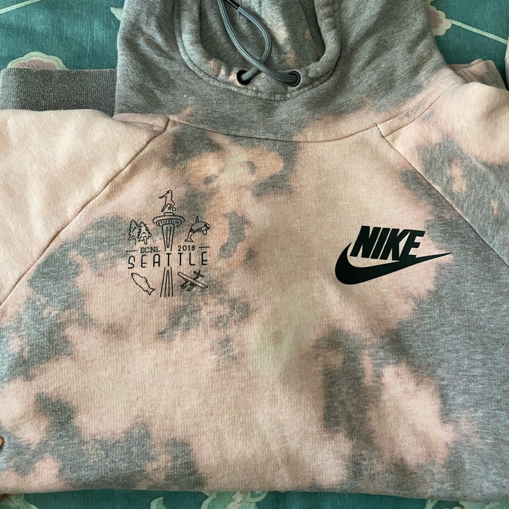 NIKE bleached hoodie!!